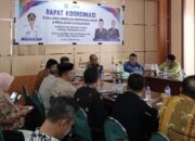 Plt Bupati Yosep Sahaka Pimpin Evaluasi Kinerja Pembangunan Dan Realisasi Anggaran 2025